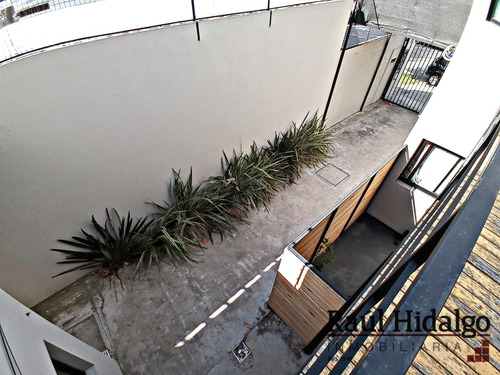 Imagen 16 de 18 de Departamento Ph De 2 Ambientes Con Balcón Terraza En Villa Primera