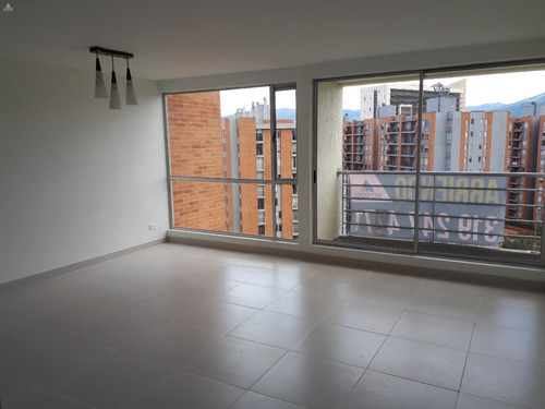 Apartamento, Arriendo. Bogota, Pontevedra Ac 35852