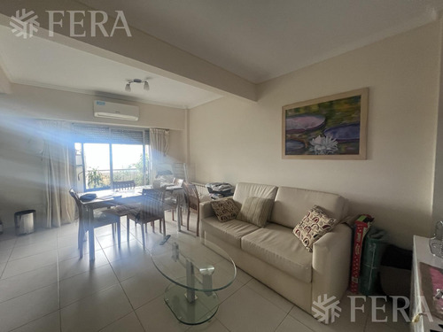 Venta De Departamento 2 Ambientes Con Balcón En Sarandi