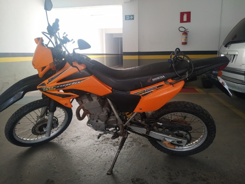 Imagem 6 de 6 de Honda Tornado