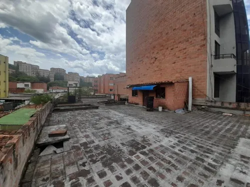 Casa En Venta En Calasanz. Cod V9872