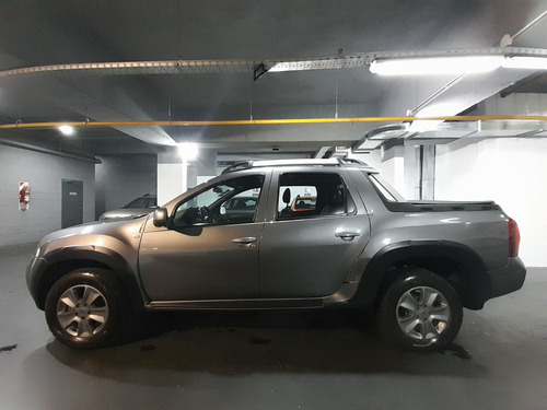 Renault Duster Oroch 2.0 Outsider Plus