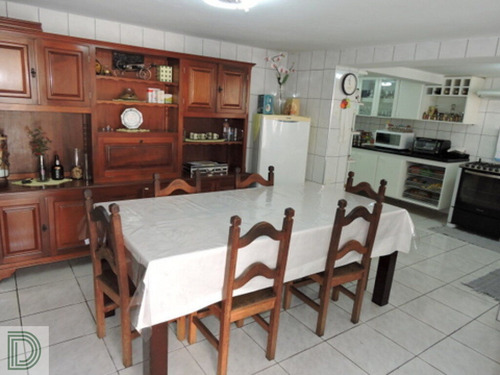 Imagem 6 de 15 de Sobrado Com 4 Dormitórios, Sala 2 Ambientes - Di6600