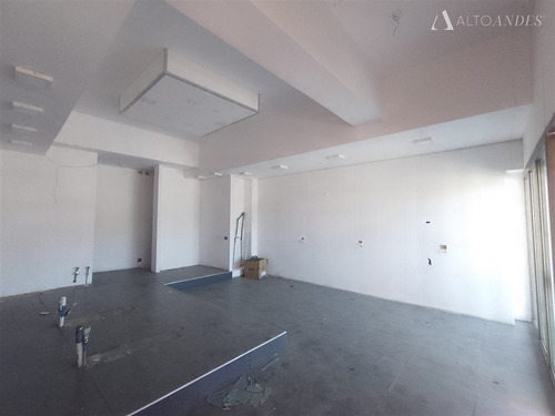Local Comercial En Stripcenter En G.hamel Nieto - Concón