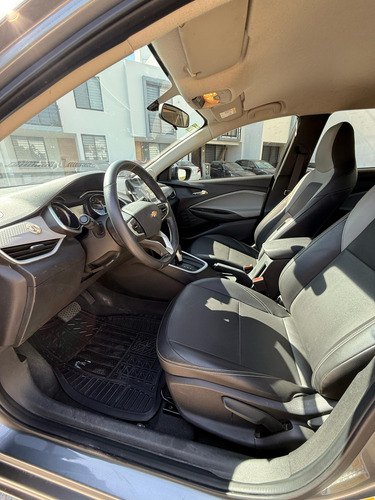Chevrolet Onix 1.2t Premier L At