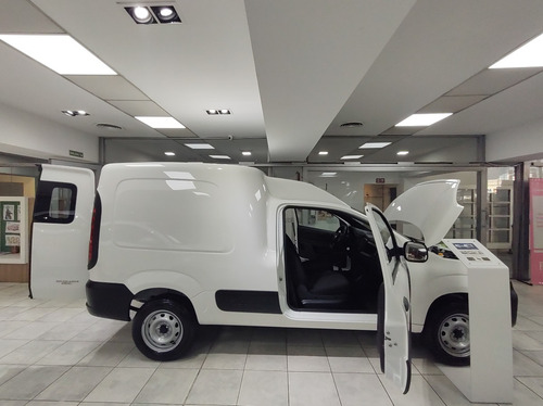 Imagen 18 de 25 de Fiat Fiorino Endurance 1.4l (*dr*)