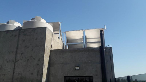 Imagen 26 de 28 de Cochera En Venta- Refinerias