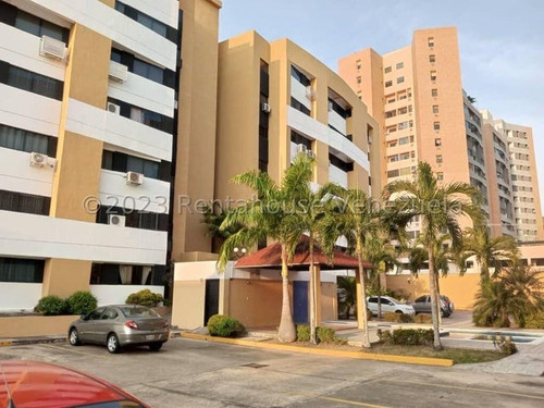 Heydi  Te Ofrece En Venta Comodo Apartamento , Ubicado En Tazajal, Muy Cerca De Centro Comercial, Panaderia, Areas Verdes.