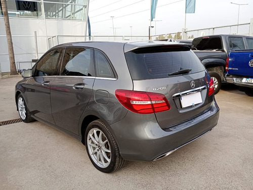 Mercedes-Benz Clase B 1.6 B200 2016 Edition 156cv