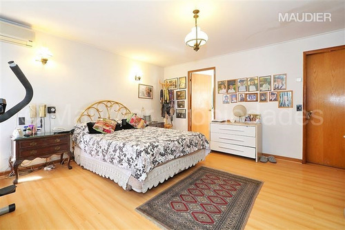 Departamento En Venta De 3 Dorm. En Las Condes