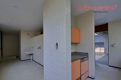 Hermosa Casa En Renta Para Oficinas O Embajada En Lomas De Virreyes