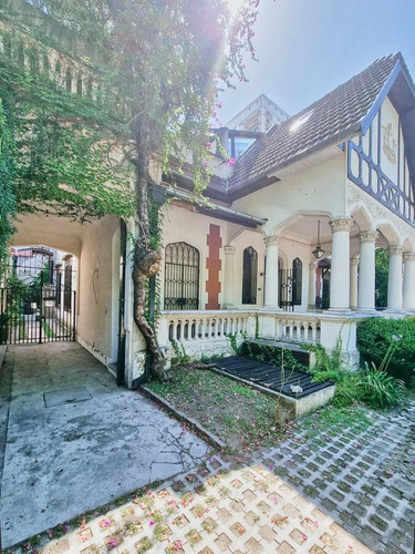 Imagen 15 de 29 de Unico Ph Estilo Antiguo En Belgrano - 3 Ambientes - Cava Vinos Y Parrilla Propia