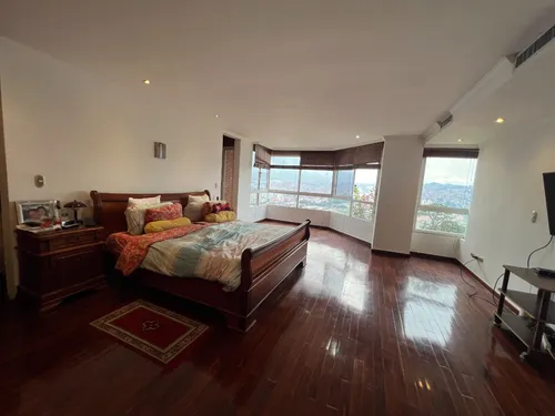 Se Vende Ph 333m2. Macaracuay