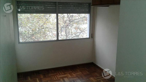 Apartamento 2 Dormitorios, Proximo A Br Artigas Y 18 De Julio