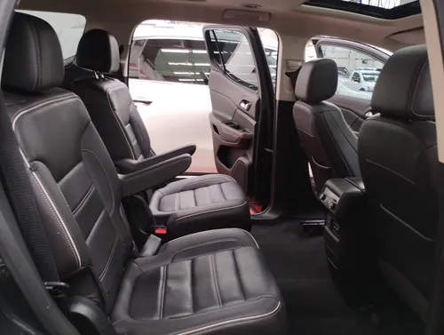 GMC Acadia 3.6 Denali At
