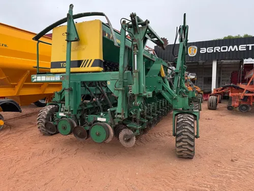 Sembradora Pierobon Td21