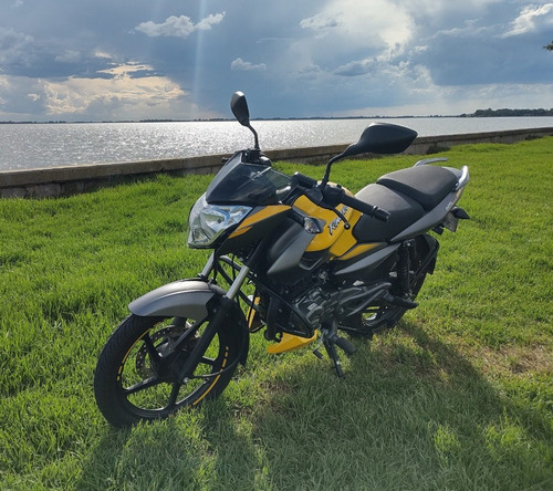 Imagen 2 de 6 de Bajaj Rouser Ns 125