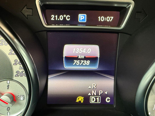 Mercedes-Benz Classe GLA 1.6 CGI ENDURO 16V TURBO FLEX 4P AUTOMÁTICO