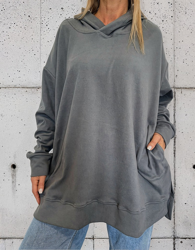 Buzo Melany Micropolar Soft Con Capucha, Bolsillos - Amplio