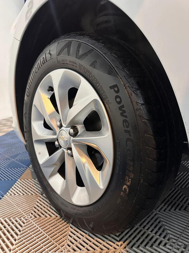 Chevrolet Onix 1.0 12V TB Flex 5p Mec.