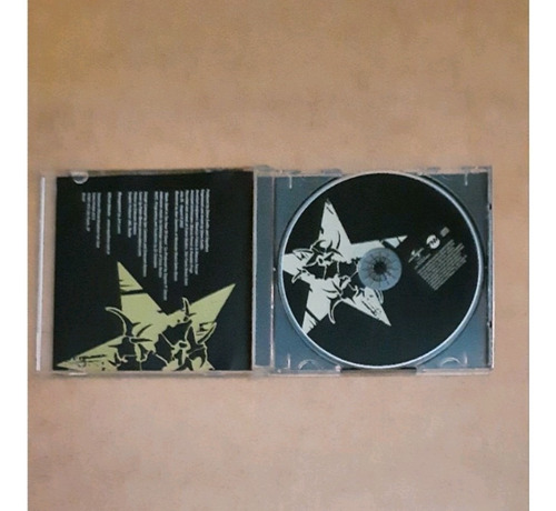 Cd Sepultura , Revolusongs / Metallica- Megadeth (Usado)