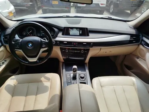 BMW X5 XDRIVE50I TP 4400CC T V8