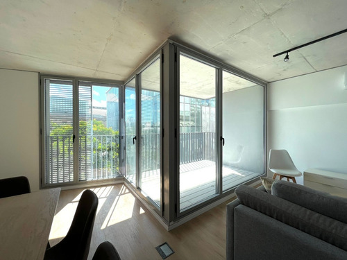 Venta Apartamento 3 Dormitorios Rentado Ciudad Vieja Alma Duc