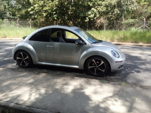Volkswagen New Beetle 2.0 3p Automática