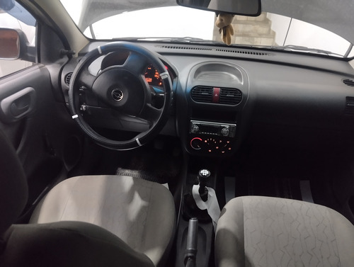 Chevrolet Corsa Sedan 1.0 Maxx Flex Power 4p