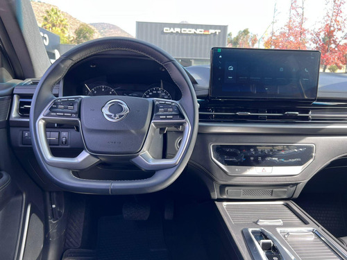 Ssangyong Rexton 2.2 Diesel 2wd 2025