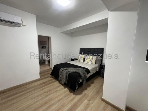 Apartamento En Alquiler En Urb. Los Caobos Lmc Mls #26-330