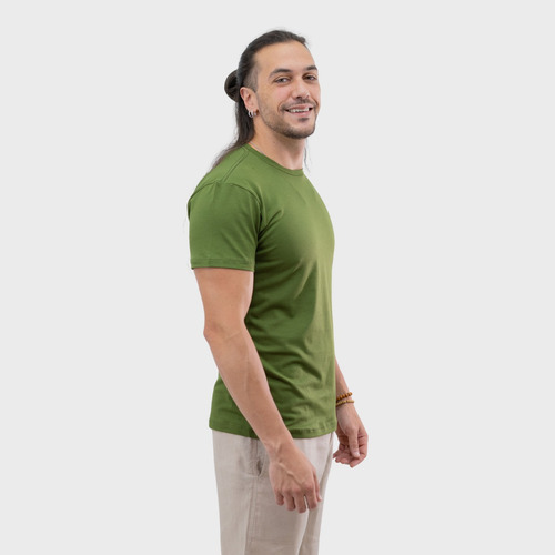 Camiseta Masculina Básica Slim Fit Elegante
