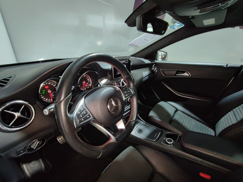 Mercedes-Benz Clase CLA 2.0 250 Cgi Sport At