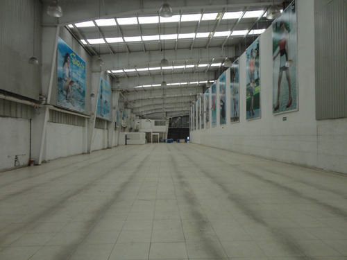 Bodega Comercial En Renta Y Venta Sobre Norte 45 De 1914m2, Altura De 9 A 11 Metros.