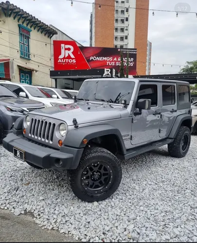 Jeep Wrangler Unlimited 3.6 Sport Unlimited