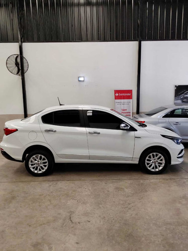 Imagen 8 de 12 de Fiat Cronos 2020 1.3 Gse Drive Pk Conectivida Eg Automoviles