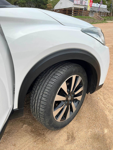 Imagen 17 de 17 de Nissan Kicks 2019 1.6 Advance At