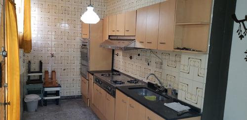 Casa Para Dos Familias