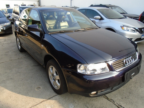 Imagem 3 de 14 de Audi A3 1.8 4 Portas Ano 2004 86.000 Km Azul Automatico