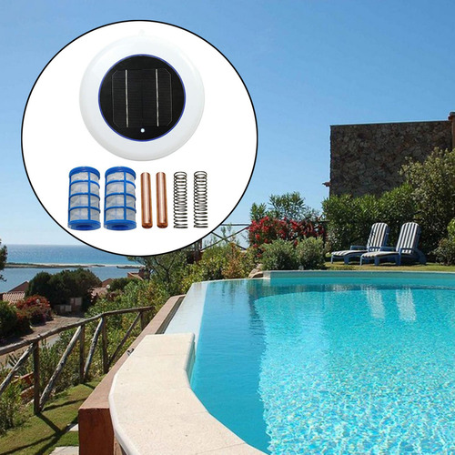 A El Purificador Solar Del Agua Del De La Piscina Mata El