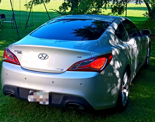Hyundai Genesis 2013 3.8 Coupe 300cv 8at