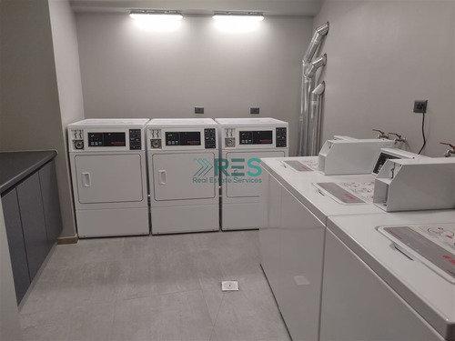 Departamento En Arriendo De 1 Dorm. En Santiago