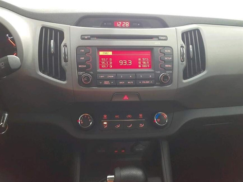 Imagem 6 de 12 de Sportage 2.0 Lx 4x2 16v Flex 4p Automático
