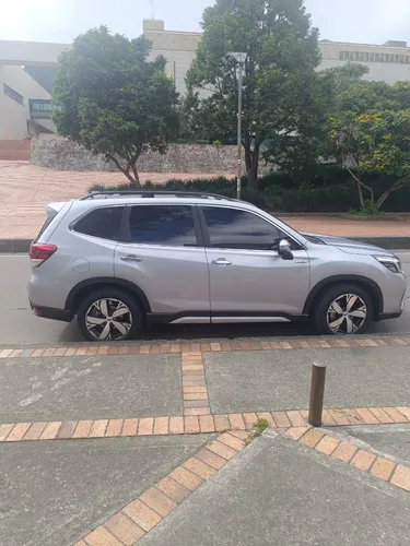 Forester Hibrida 4x4 Elite Eyesigth, Full