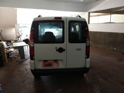 Imagem 6 de 8 de Doblò Attractive 1.4 8v (flex)