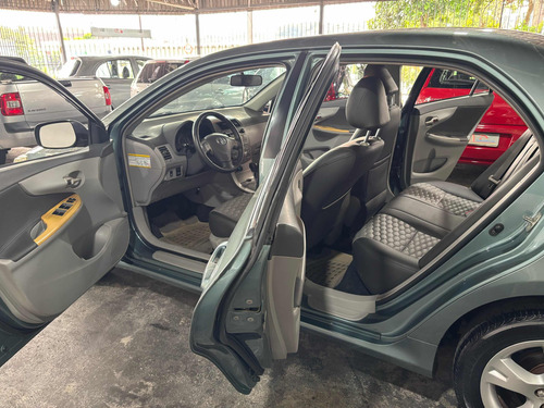Toyota Corolla 1.8 16v Xei Flex Aut. 4p