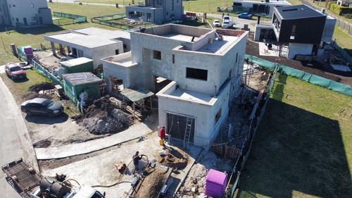 Casa A Estrenar En Arenas Chico