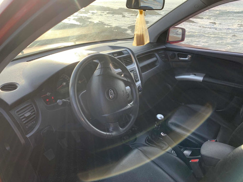 Imagen 12 de 14 de Kia Sportage 2.0