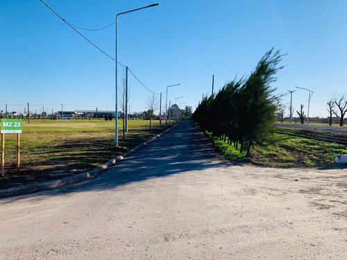 Barrio Abierto Ecopueblo. Terreno Con Entrega Inmediata. De 250 M2.
