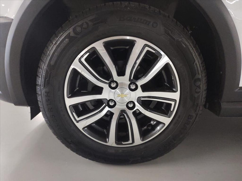 Imagem 15 de 15 de Onix 1.4 Mpfi Activ 8v Flex 4p Automático